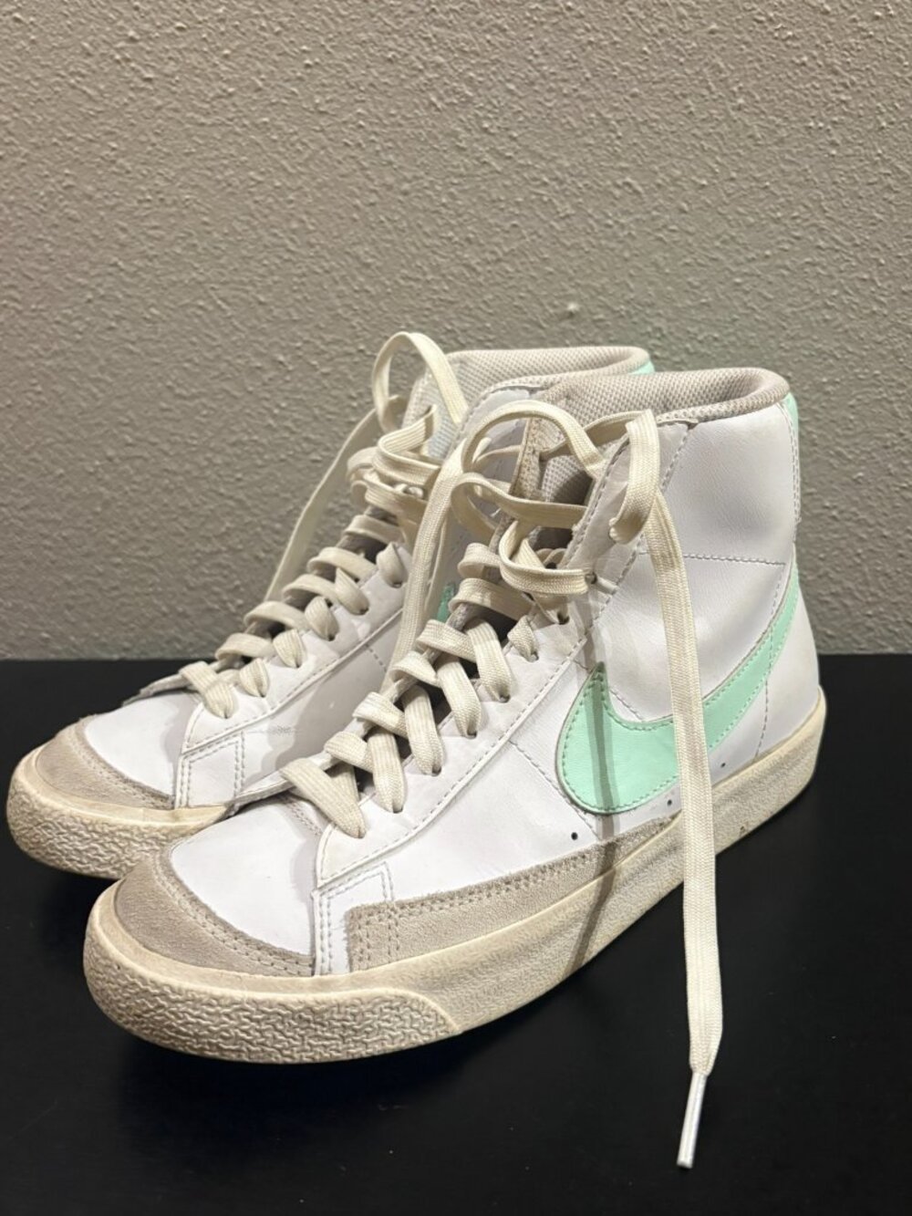 Nike Blazer Mid '77 Vintage White Mint Green Youth Size 5.5Y (Women's 7 Equivale